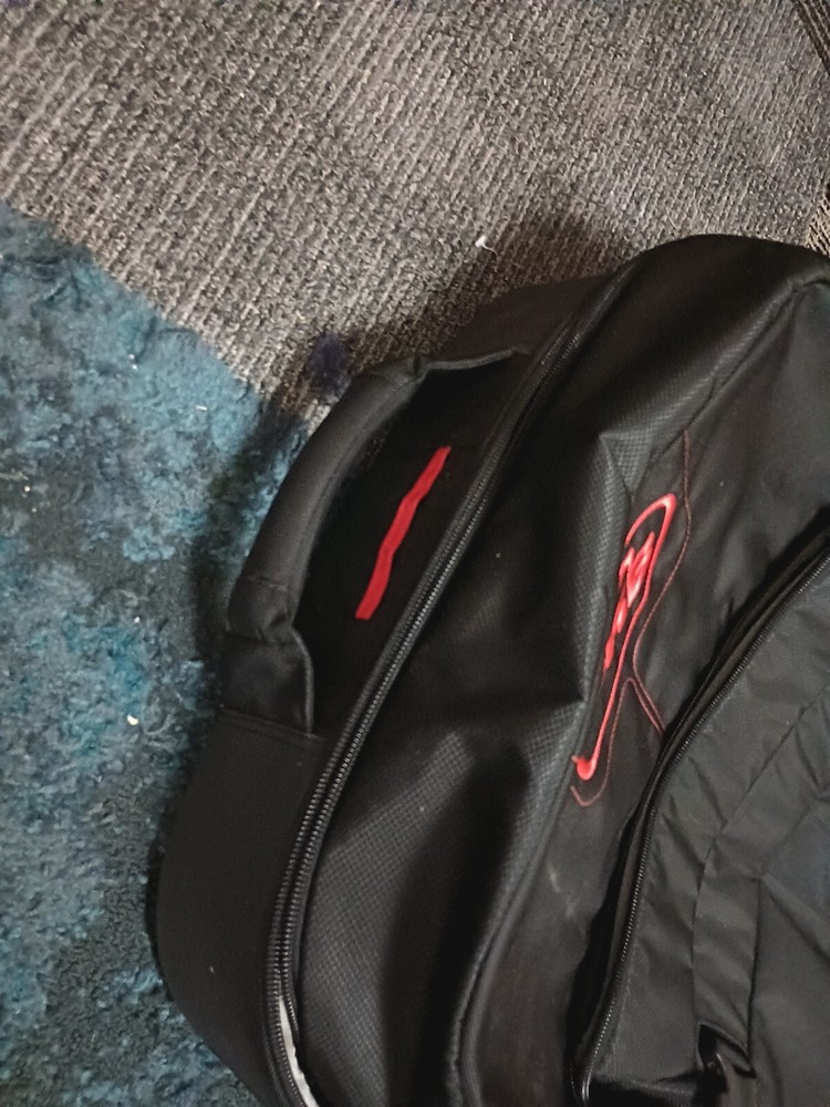 SKB Travel Bow Case