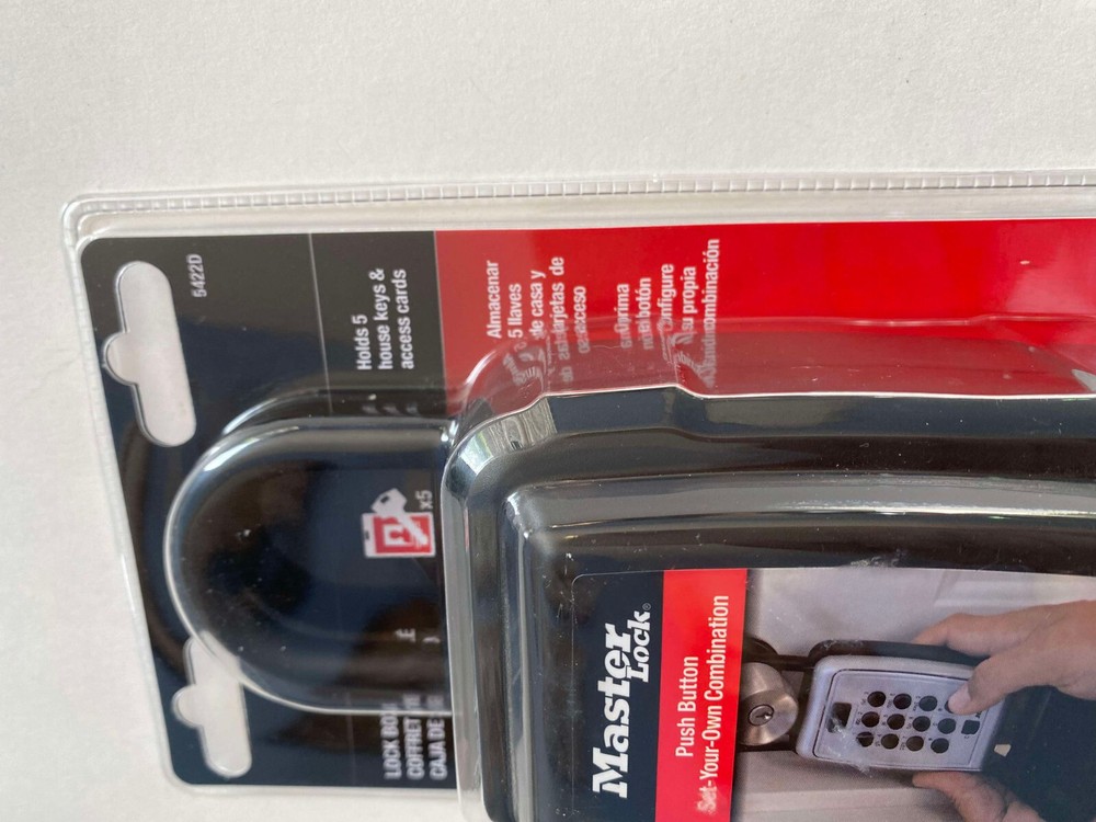 Master Lock Portable Key Lock Box Push Button Resettable Combination 5422D NEW