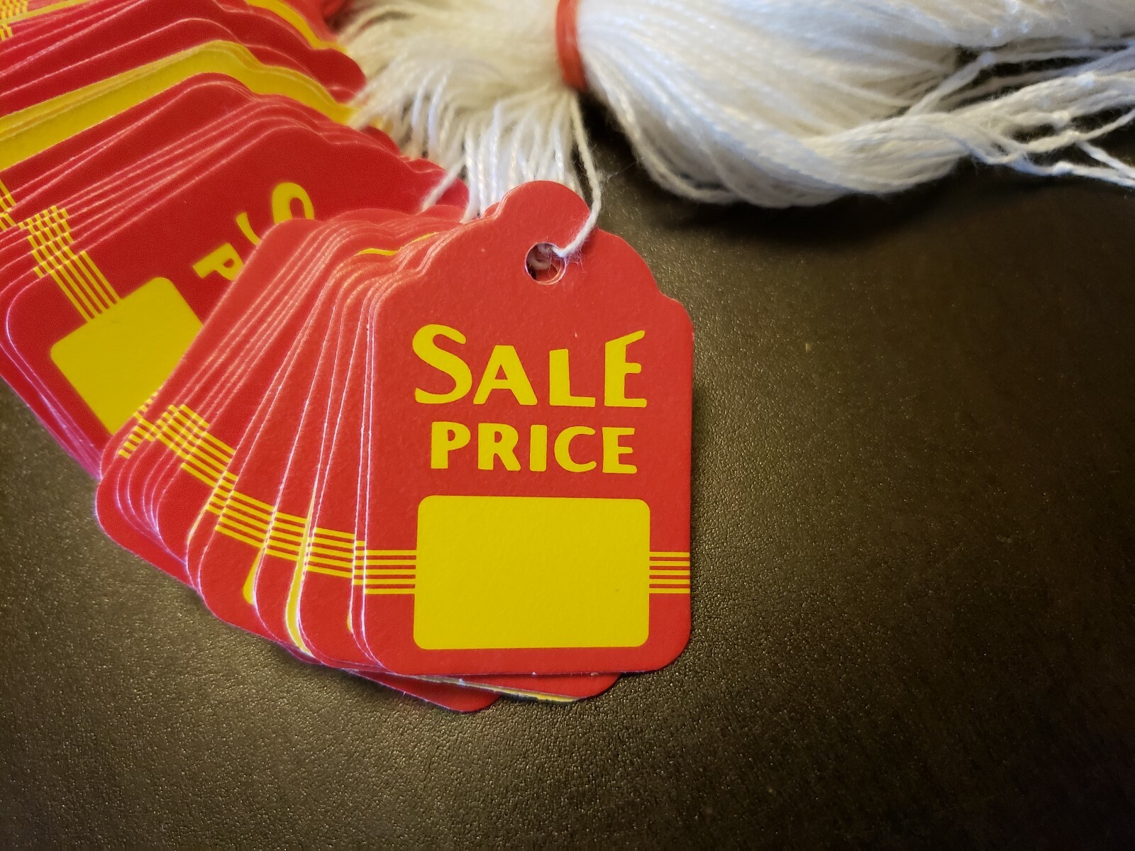 100 Sale Price Red Yellow Tags With String Merchandise Garment Hang Coupon