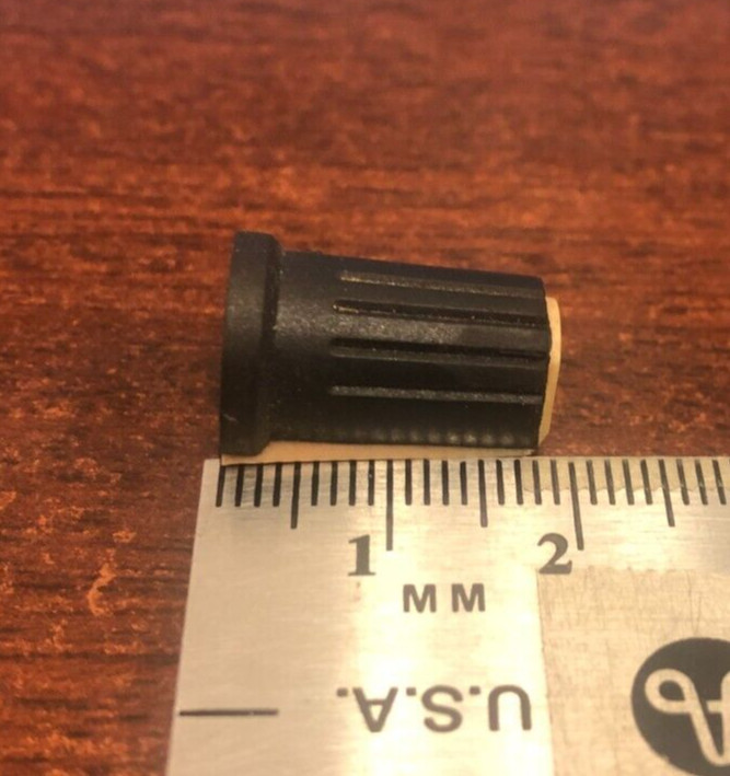 Peavey Mixer / Amplifier Knobs Orange/Pink x 4