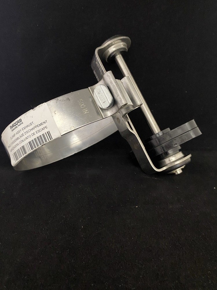 New OEM Paccar M16-1033-005 Exhaust Stack To Cab Bracket