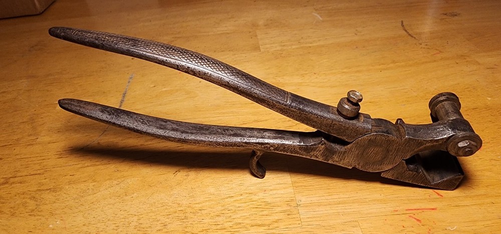Estate Found Unknown Cutting Pliers Unbranded