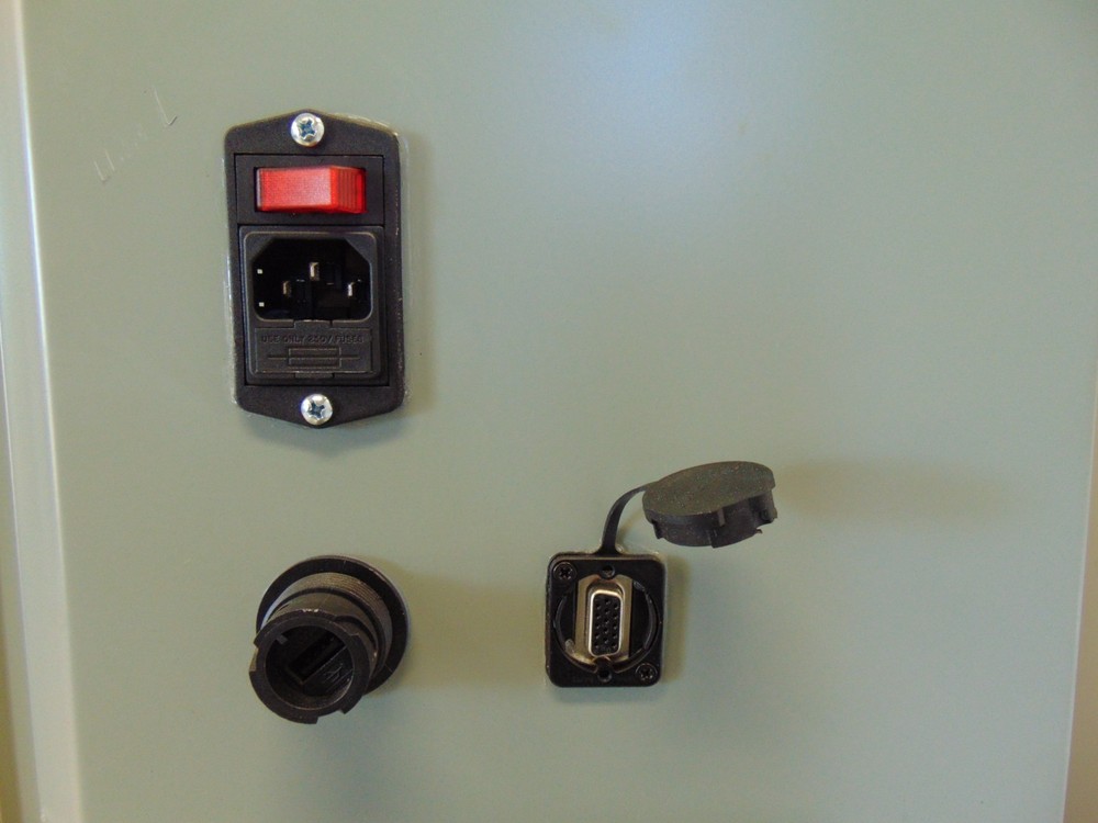 KEYENCE CV-322F / CA-DC40E / CA-U4 VISION SYSTEM CONTROLL IN HOFFMAN BOX