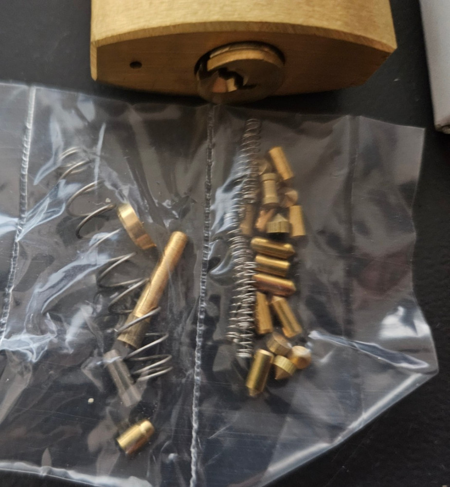 XPT Locksmith Form 40mm Padlock - Locksport