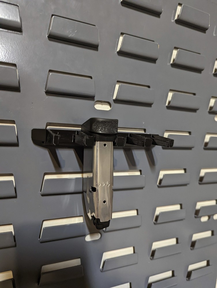 Mount for Springfield Hellcat Mags for SecureIt/Louver | Magazine Holder Rack