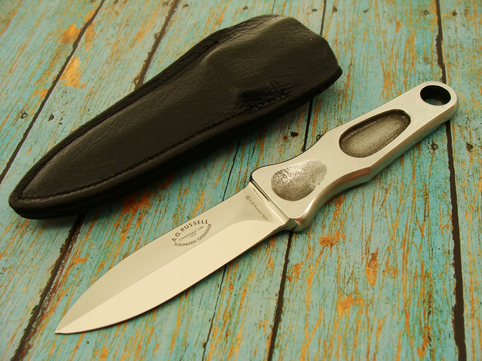 ORIGINAL 1977 A G RUSSELL GERMANY STING DAGGER SHEATH KNIFE VINTAGE KNIVES TOOLS