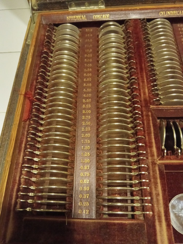 Antique Optical Optometry Eye Exam Testing Kit