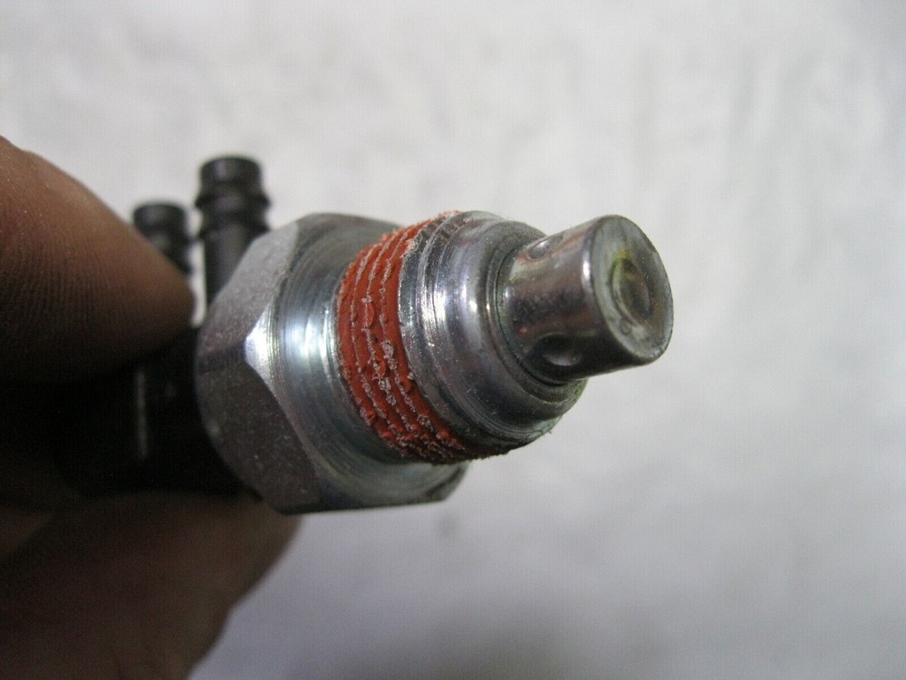 Ported Vacuum Switch Standard PVS16