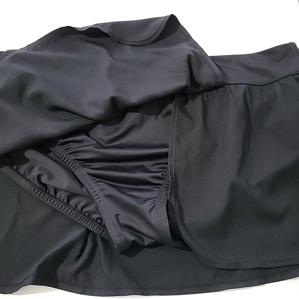 Nike Women's Plus Size 3x Element Solid Swim Boardskirt Black
