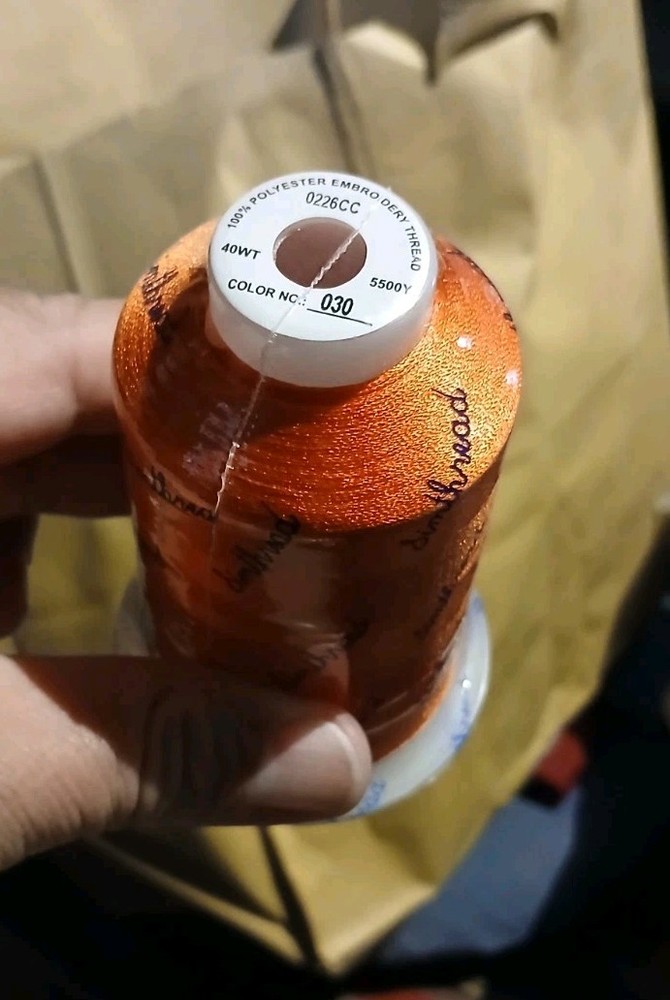 Simthread NEW Super-Strength Poliester Embroidery Thread Spools 5500 Y
