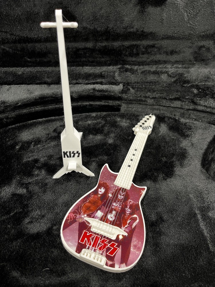 KISS mini TOY GUITAR