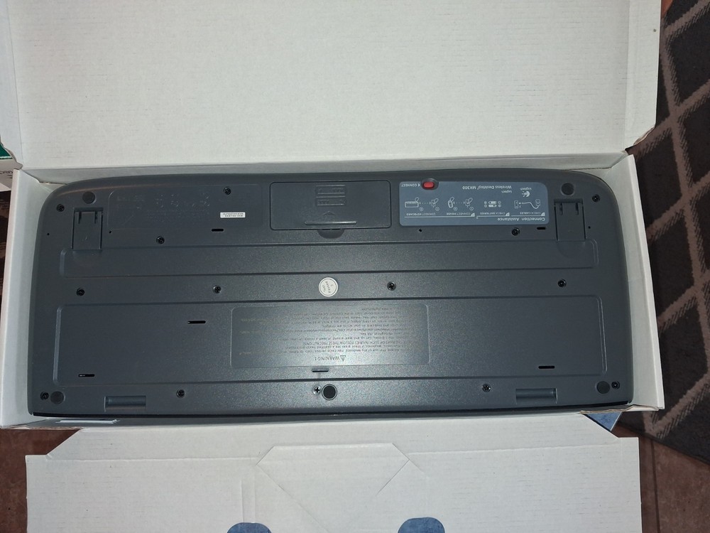 Logitech MK300 Wireless Desktop Keyboard Mouse Replacement, No Receiver New/Ope