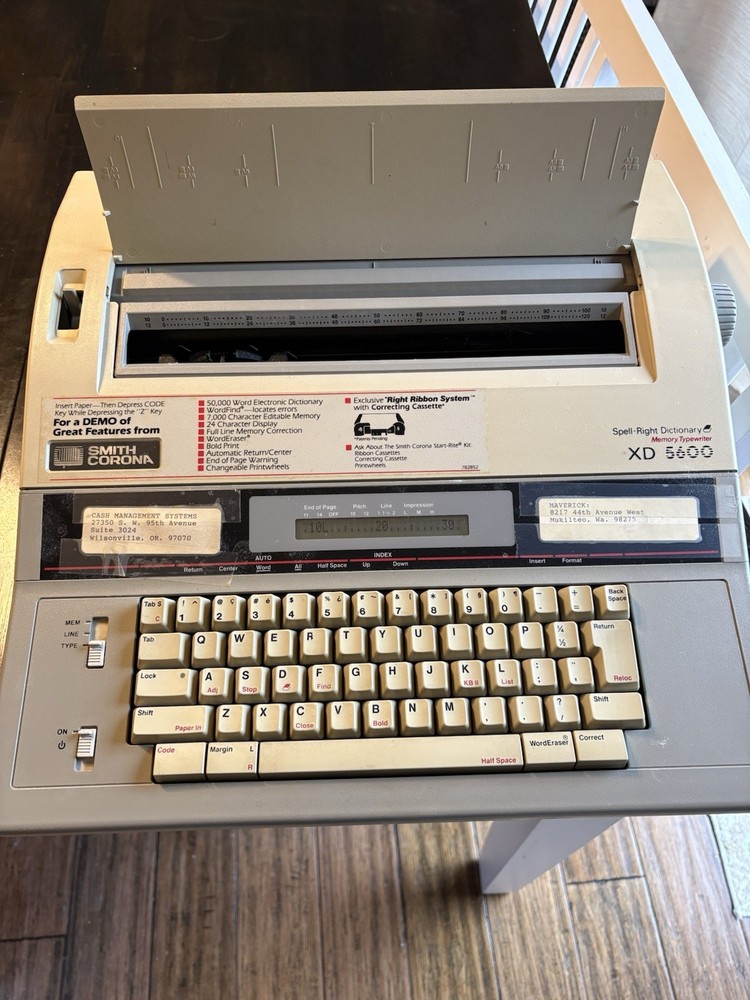 Smith Corona XD-5600 Electronic Memory Typewriter, Pre-Owned, Tested.