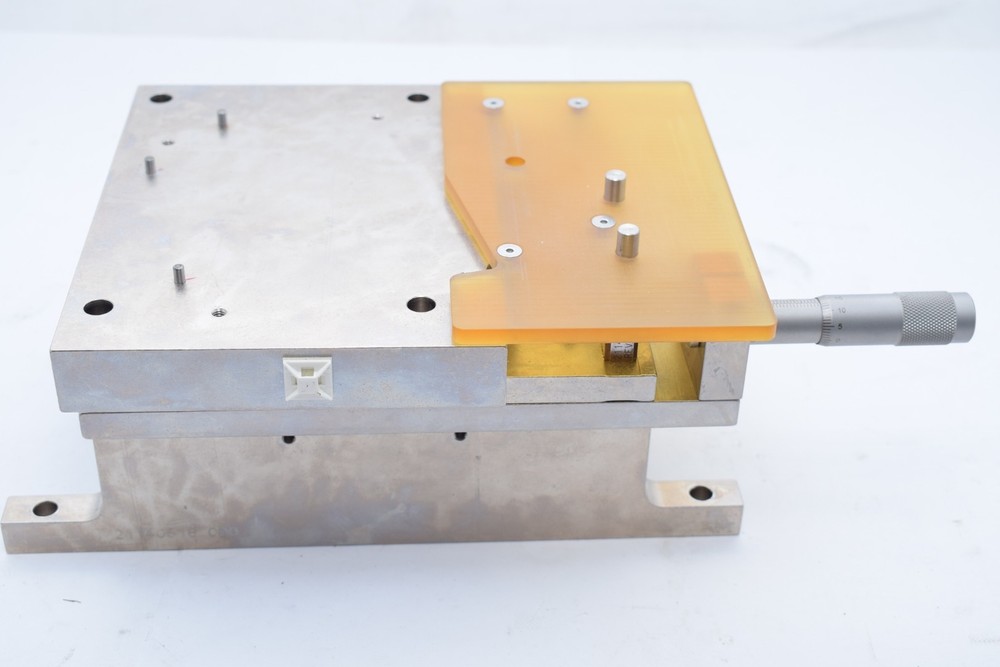NRC 22056677-R000 X Axis Linear Slide Micrometers