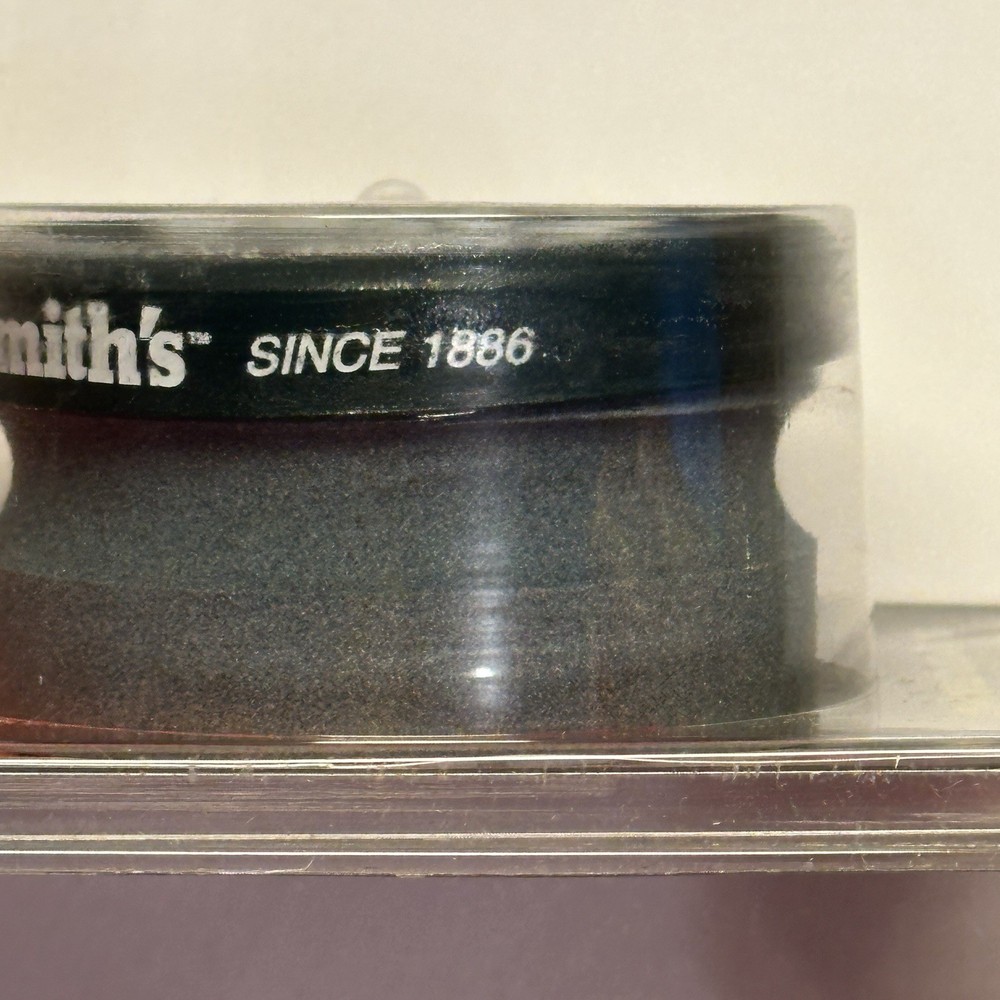 Smith's Sharpeners Edge Eater Stone Sharpening Puck