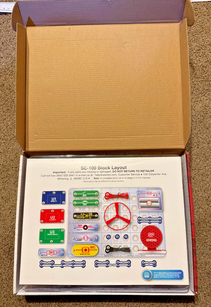 Snap Circuits Junior SC-100 Electronics Kit STEM Elenco Build 100 Projects Compl