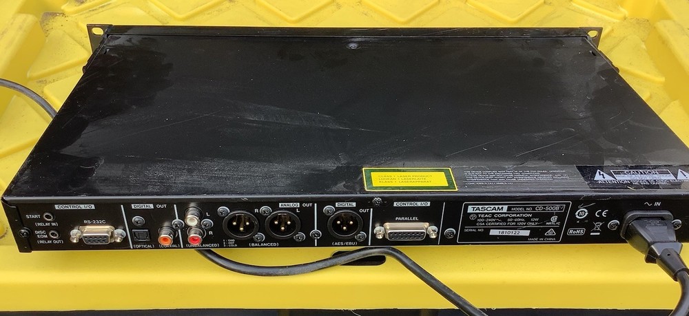 TASCAM CD-500B Single-rackspace CD Player with Balanced Out