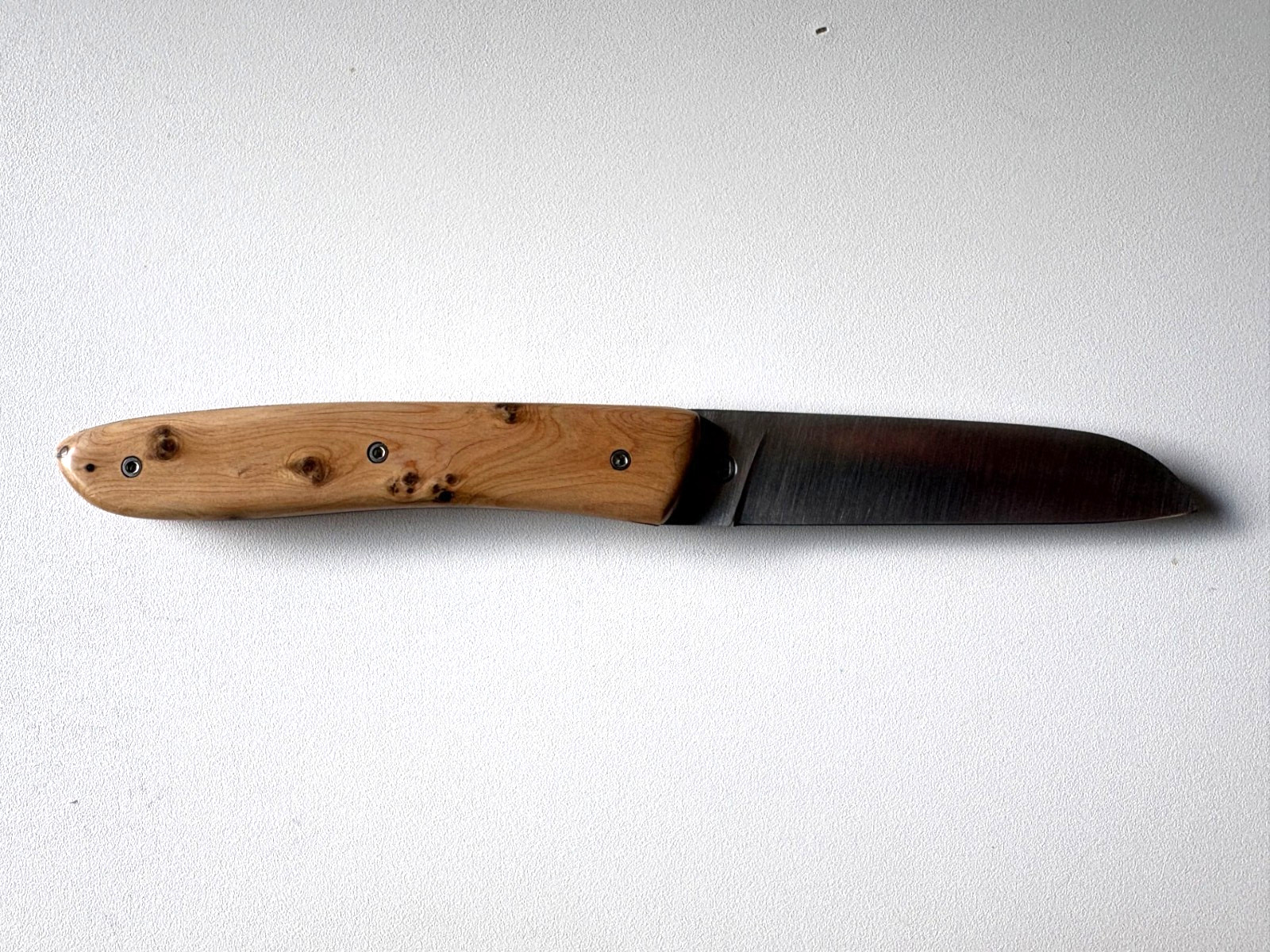 Atelier Perceval L08 folding pocket knife juniper wood - unused