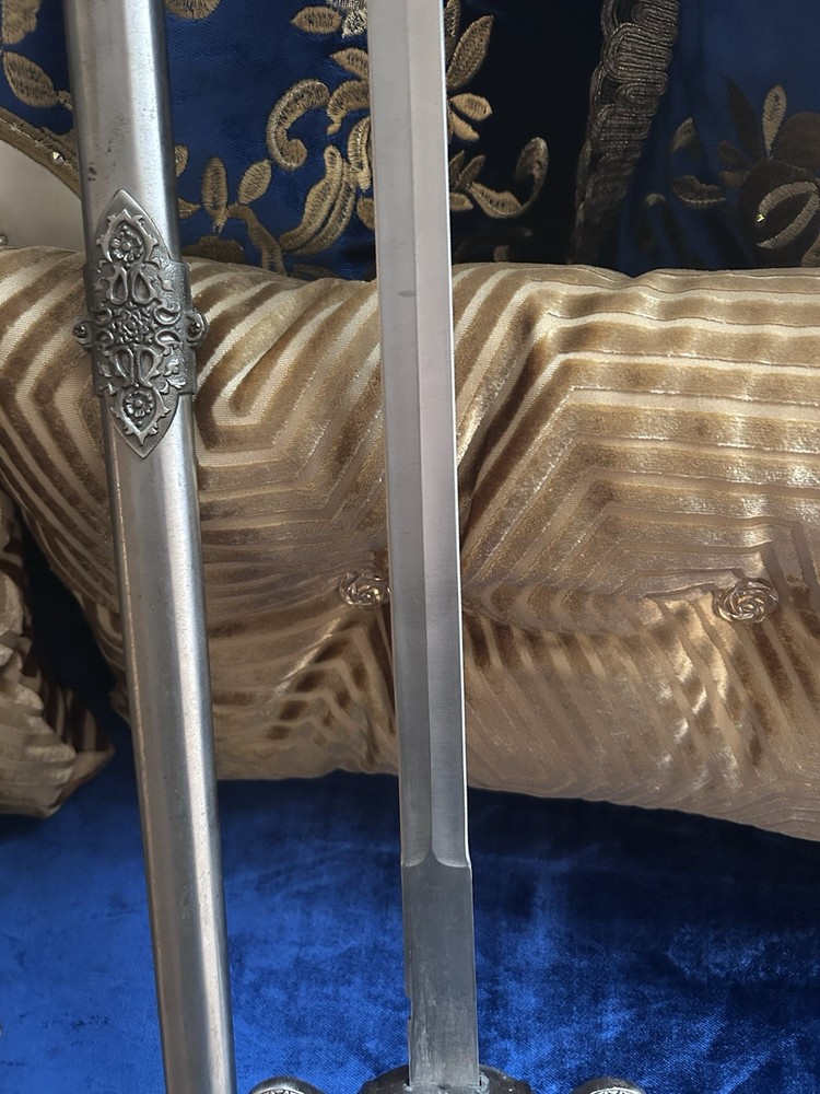 Vintage Sword 35 In