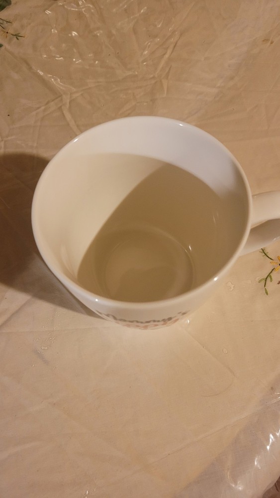 White Mug Mommy Slippy Cup