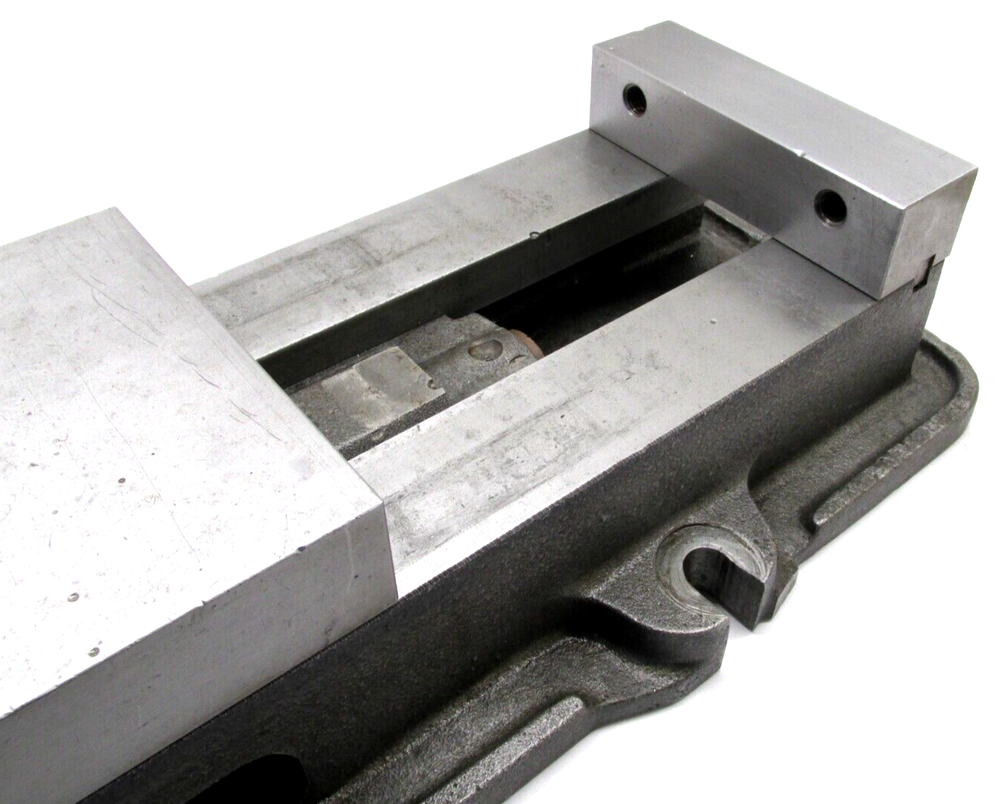KURT ANGLOCK 6" MILLING MACHINE VISE - #D60
