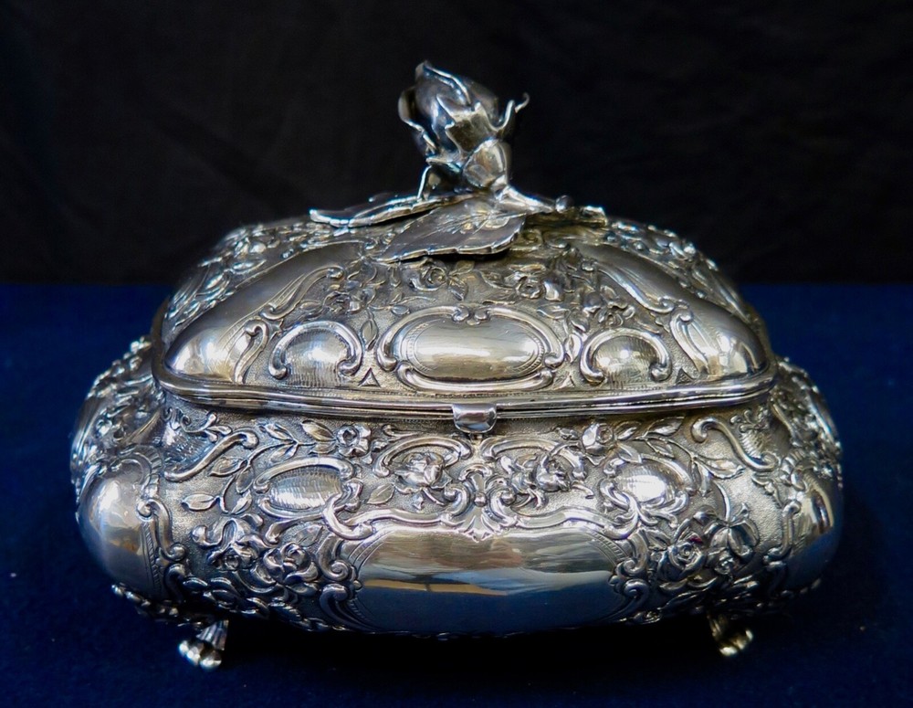 Wonderful German 800 Silver Spice Box