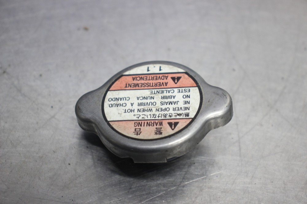 03-05 SUZUKI SV1000 Engine Radiator Cap