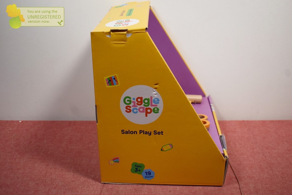 Gigglescape Salon Play Set (Missing Accessories)