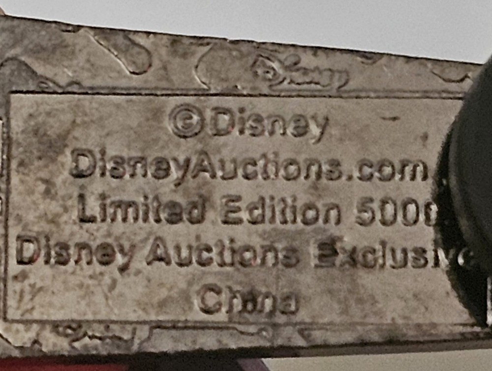 Disney Auctions Tinker Bell DisneyAuctions.Com LE 5000 Pin