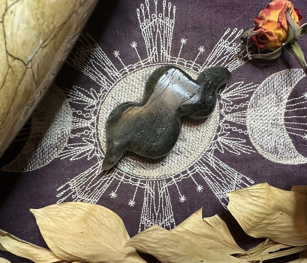 Labradorite Snake Carving, Natural Crystal