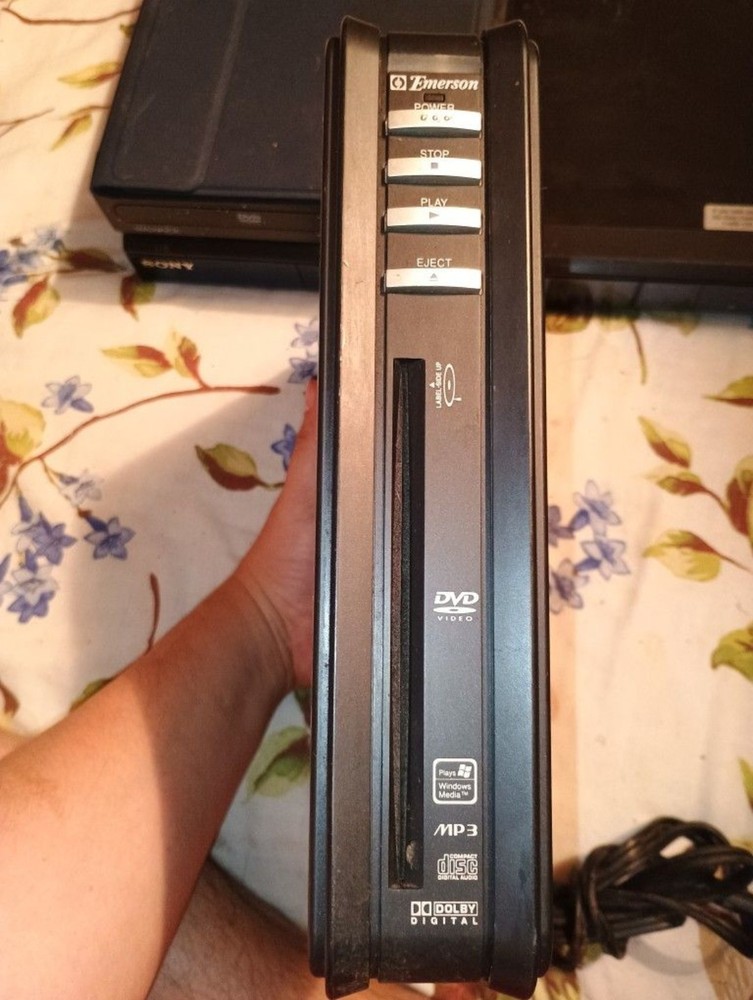3 DvD Players - Samsung, Emerson, Magnavox...(ALL WORKING) (BUNDLE)