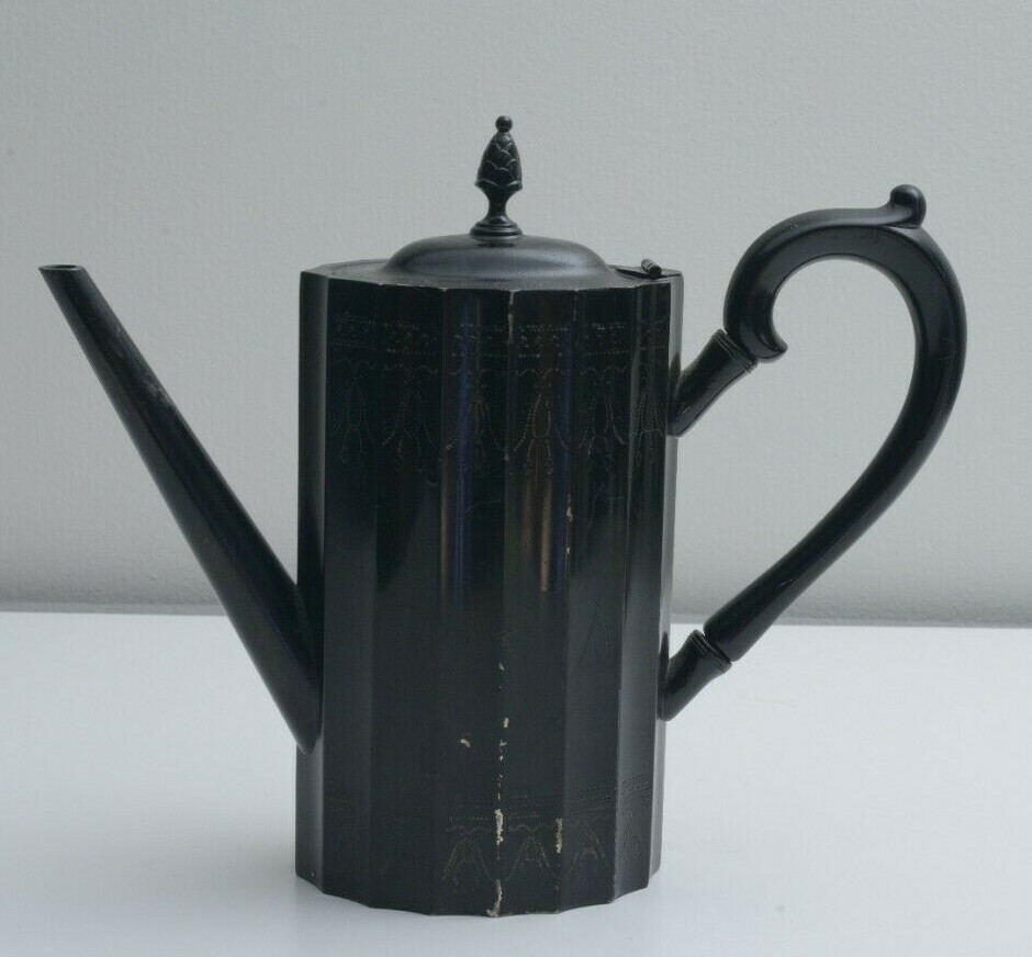 Lunt 100 r tea Silver Pot - Painted Black