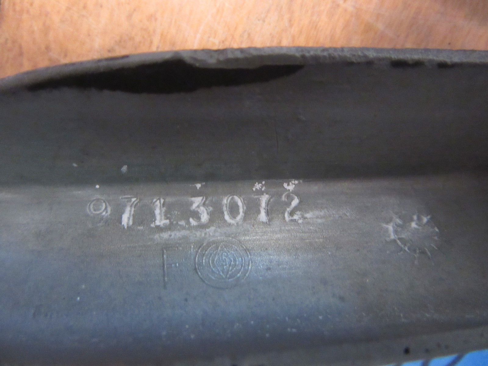 1971 -1976 GM A body convertible latches full size cars