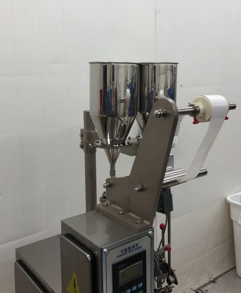 Dual/Single Pouch Granule Packaging Machine