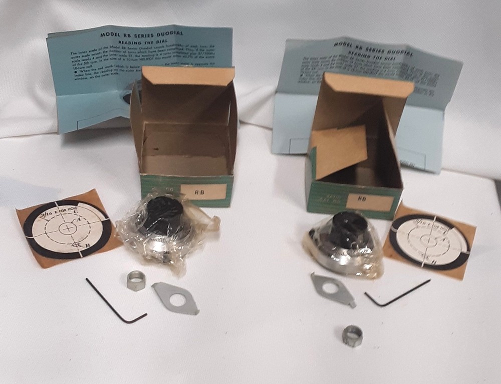 Vintage Helipot Model RB Precision Duodial Knobs - NOS - Qty 2 - Original Boxes