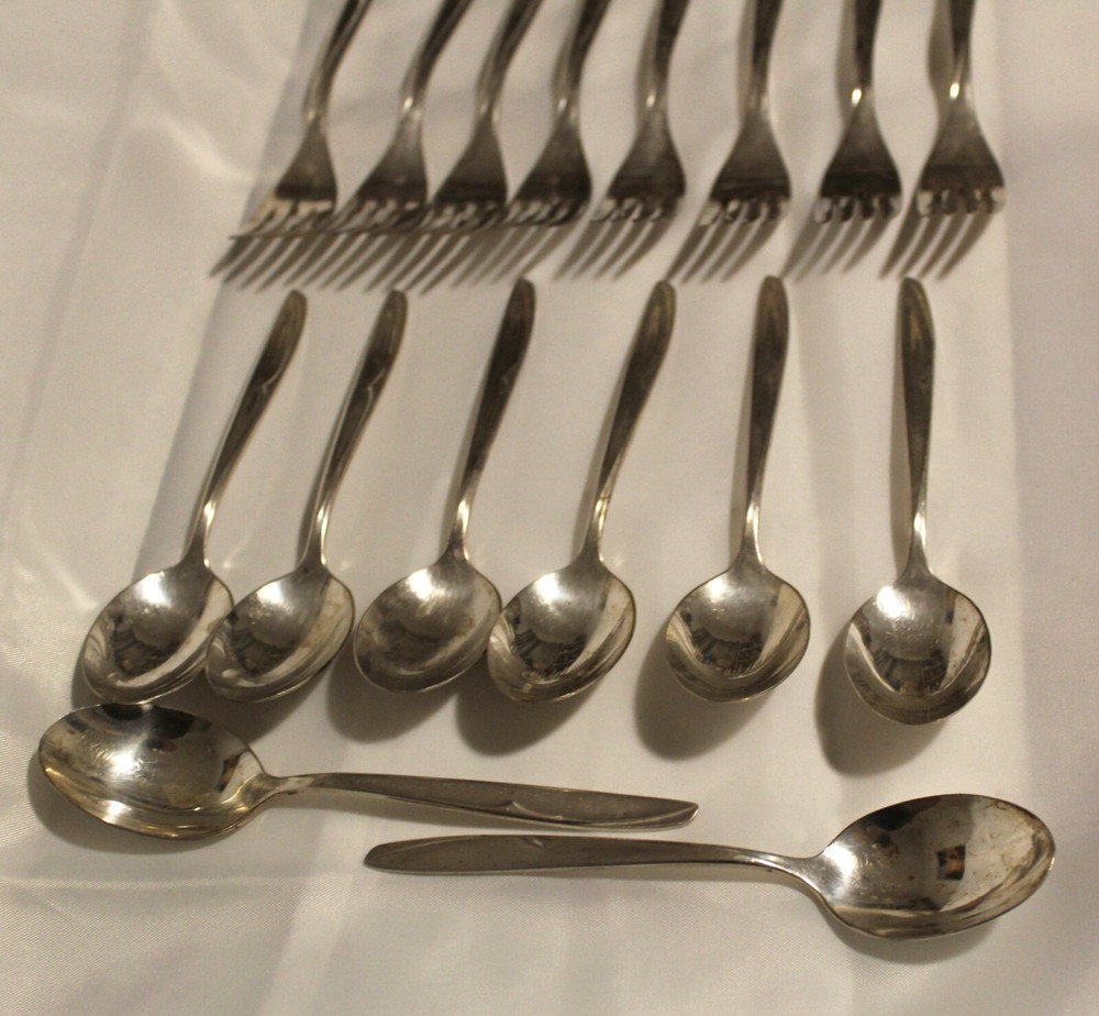 33pc Supreme Silverplate forks spoons sugar spoon no monogram