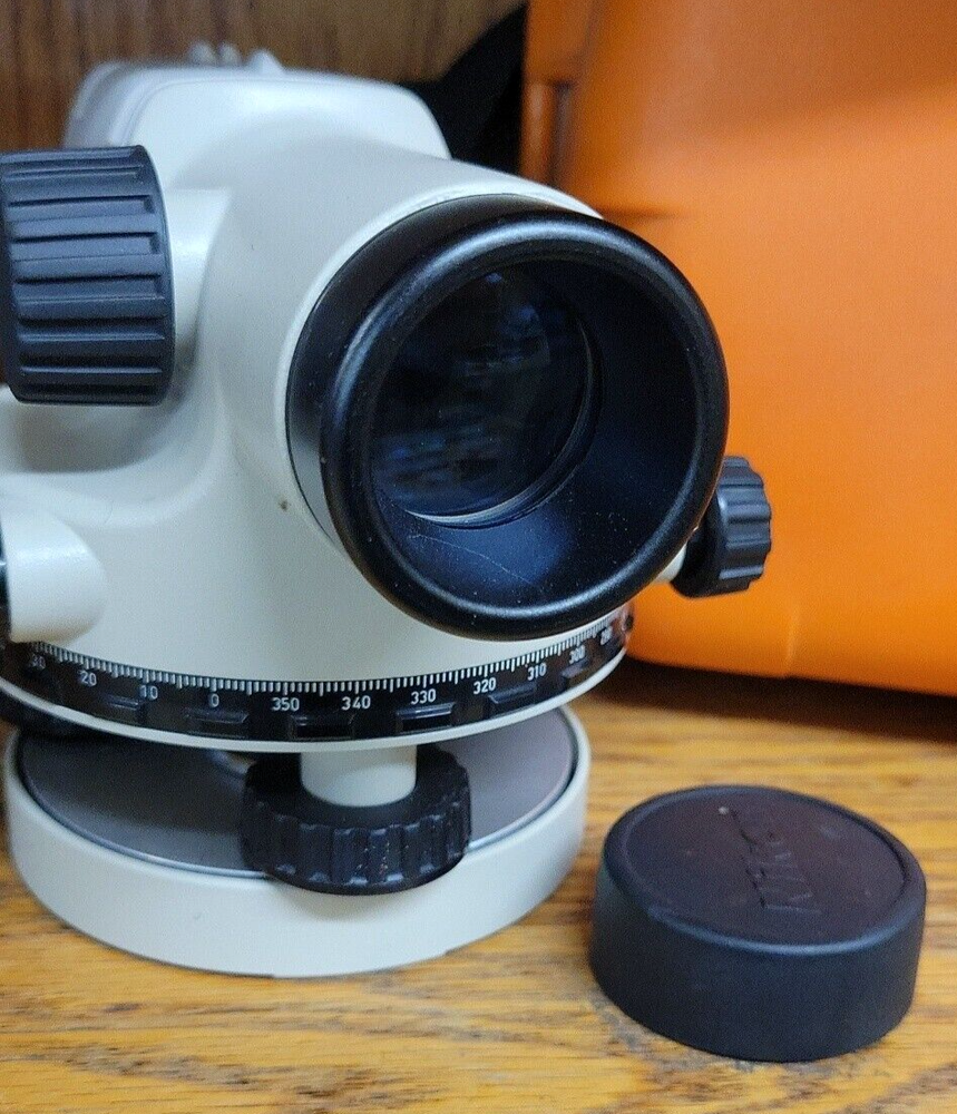 Nikon AP-8 Automatic Level 28x Magnification 360 Degrees, Tripod, Grade Tool