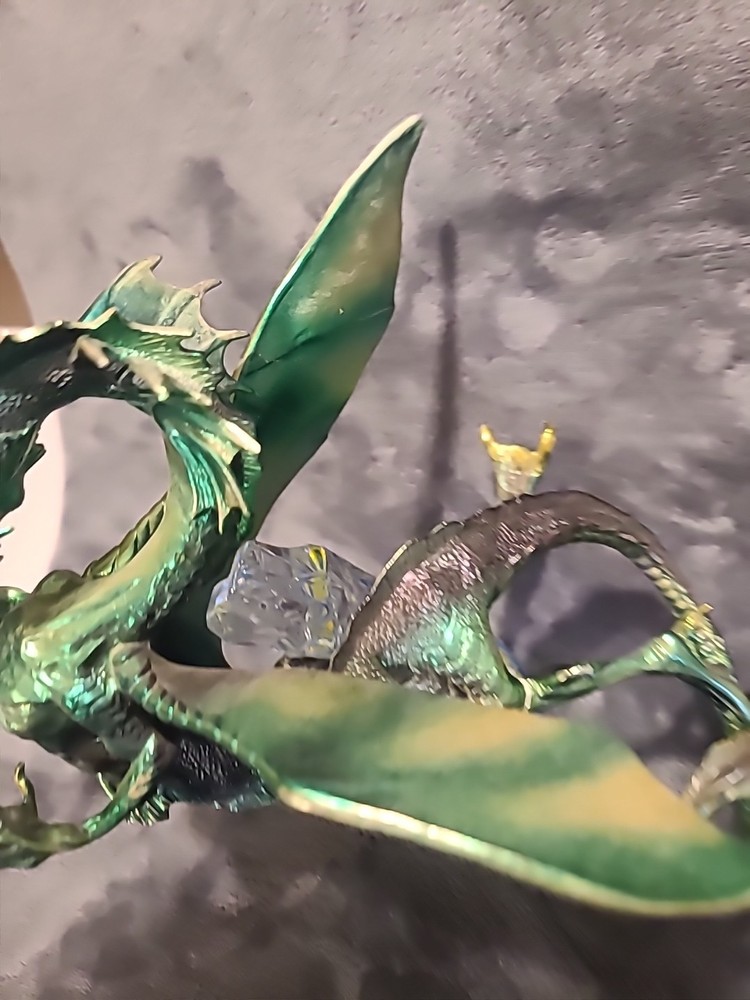 Michael Whelan Franklin Mint Dragon Broken Read Discripition!!!