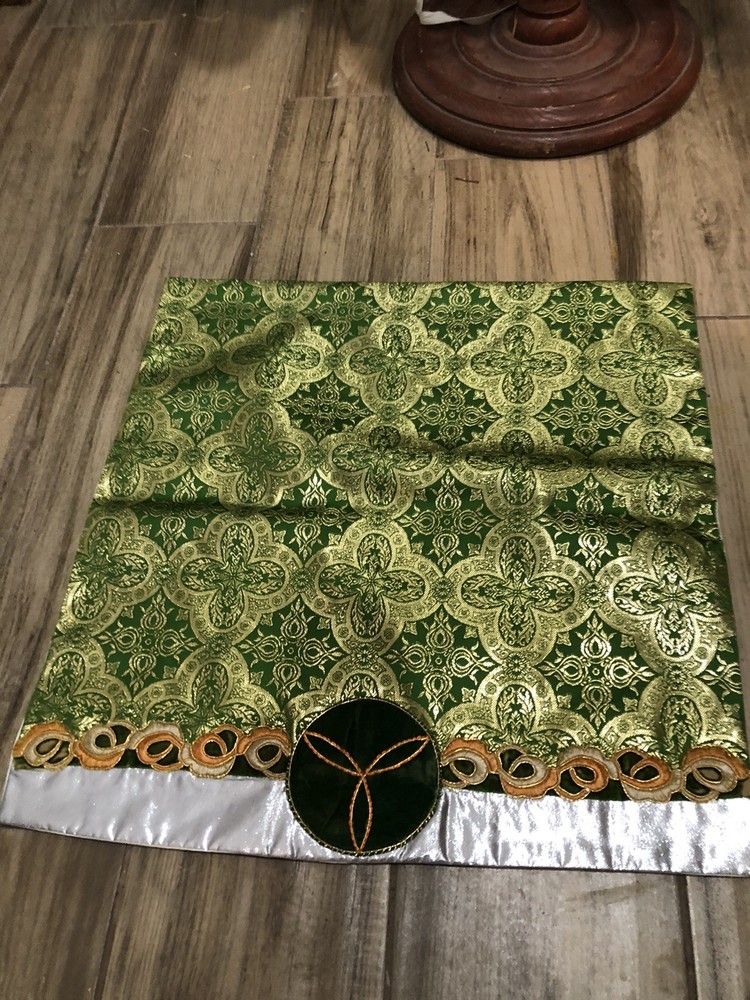 Green Gothic Style Holy Trinity Vestment
