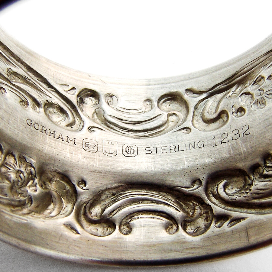 Repousse Floral Scroll Napkin Ring Gorham Sterling Silver No Mono