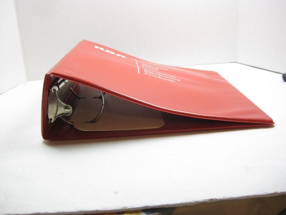 RCA CONSUMER ELECTRONICS SERVICE DATA PAIR OF 3 RING BINDERS 1970'S