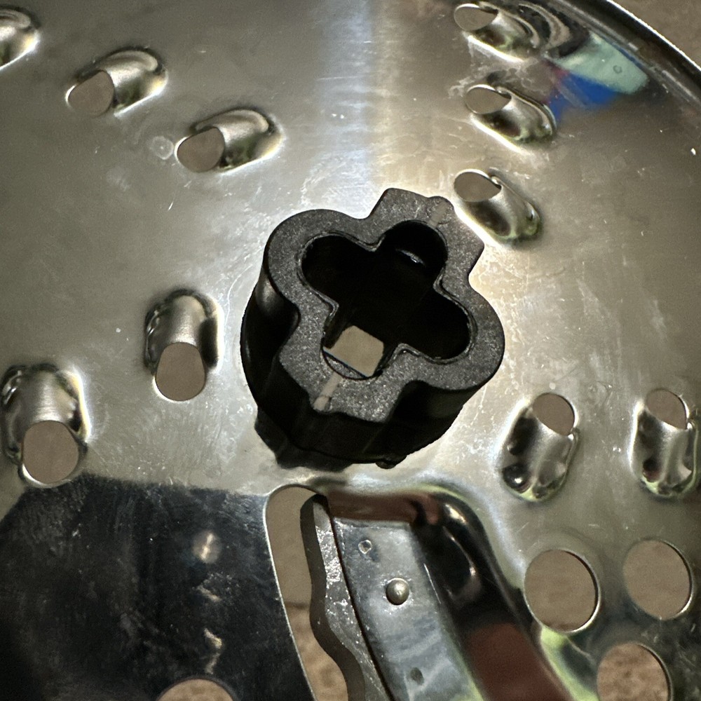 KitchenAid Food Processor Medium Shred Slice Blade E105402 Blade Disk Only