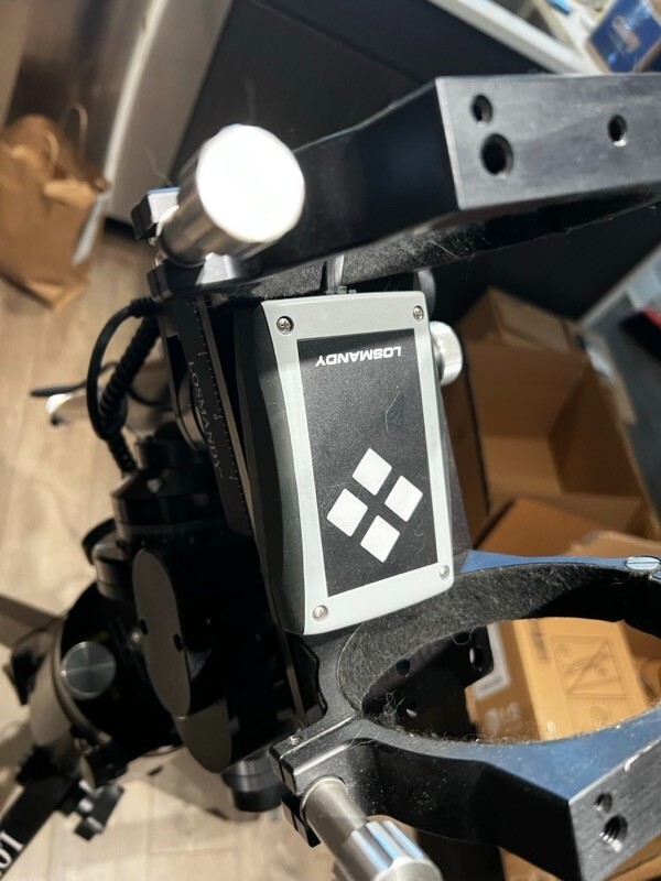 Losmandy GM811G Mount and Tripod with Gemini 2 controller