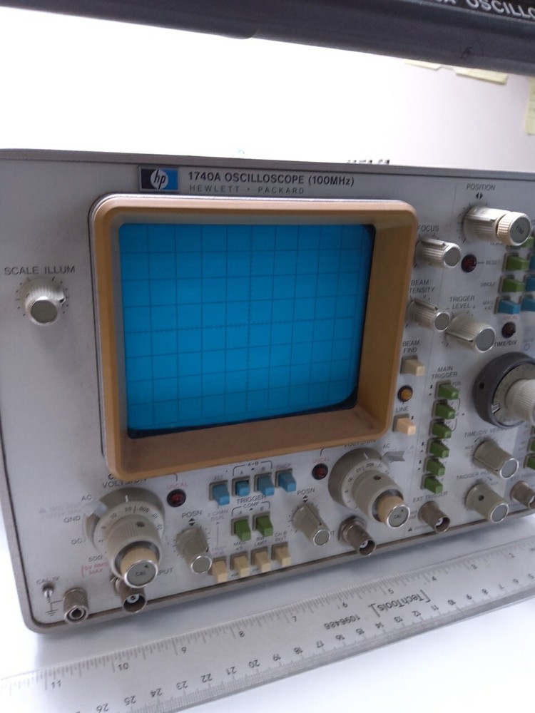 HEWLETT-PACKARD 1740A OSCILLOSCOPE (USED)