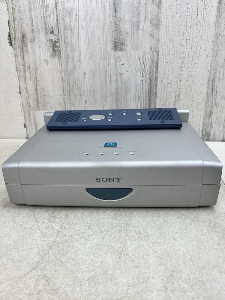 Sony LCD Portable Projector SCGA VPL-CS4 Tested/Working w/Remote & Cables