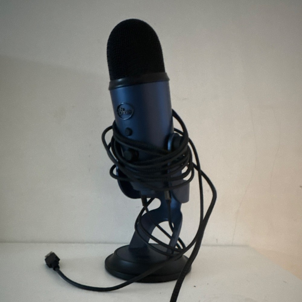 Blue Yeti USB Microphone Blue Adjustable Stand Freestanding