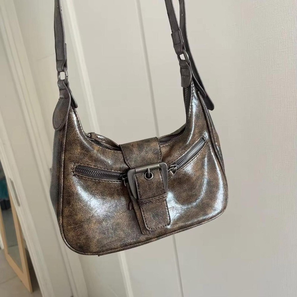 Brown leather shoulder bag