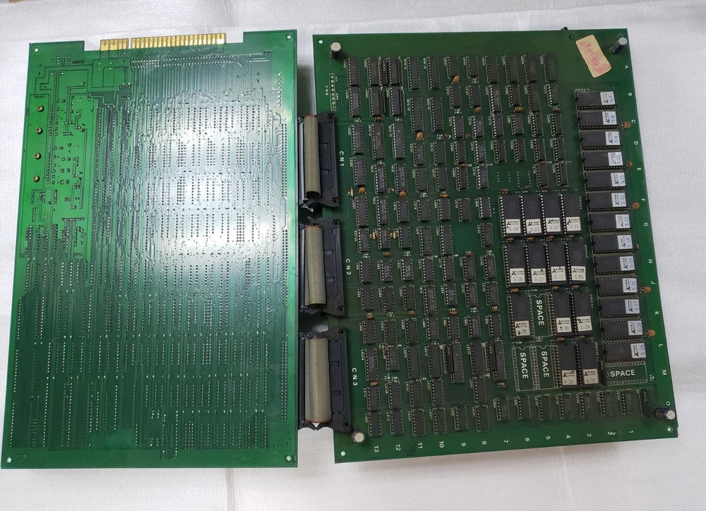CAPCOM COMMANDO HARDWARE PCB (not working ) Arcade Original Video Game