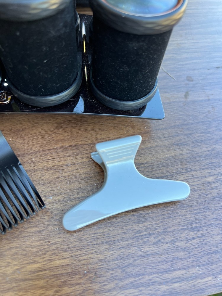 T3 Micro Volumizing Hot Rollers Luxe Set - 8 Rollers & Clips - HeatCore Tech