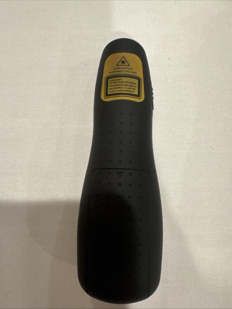 Used Logitech R400 Laser Presentation Remote - Black
